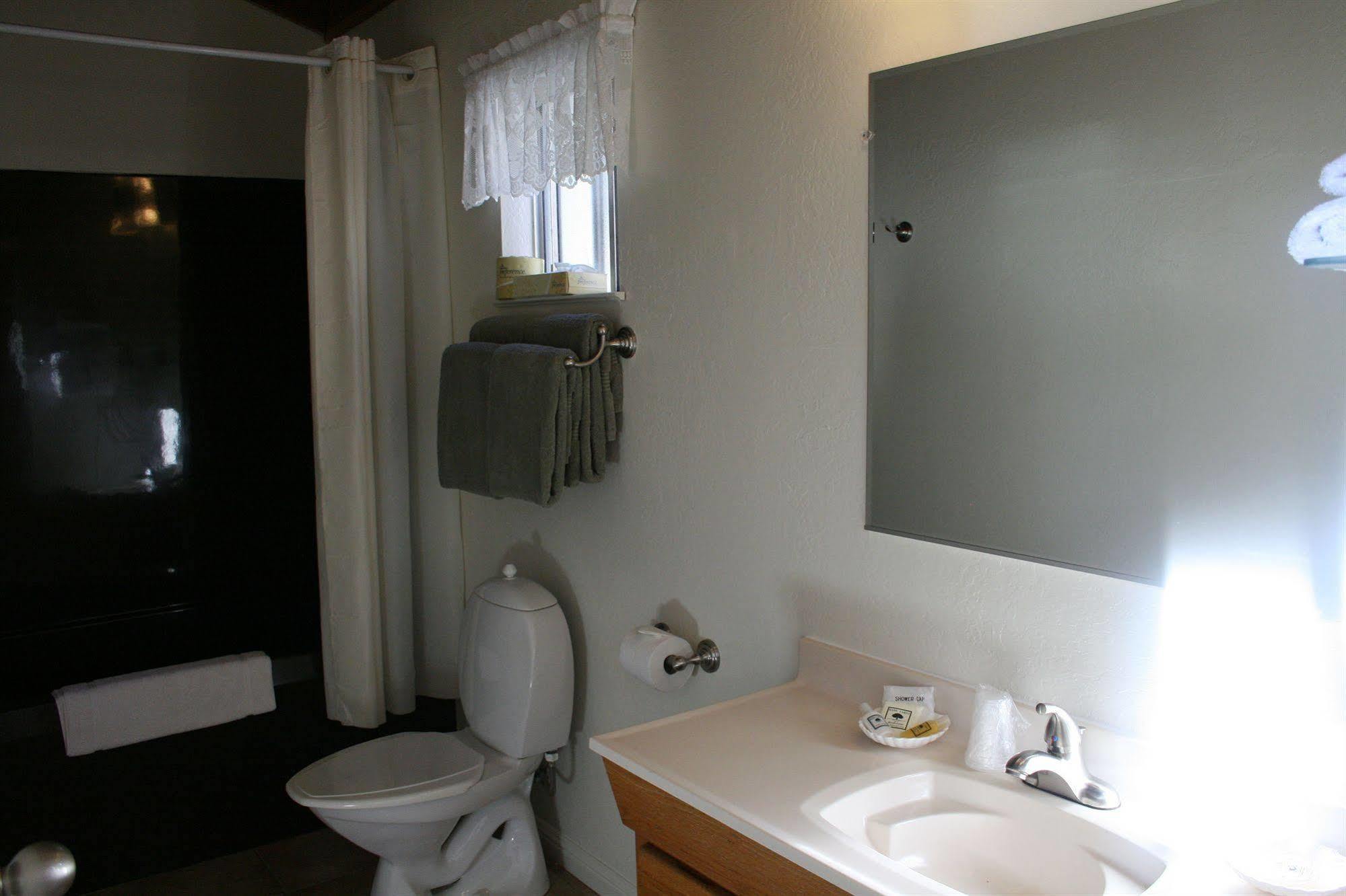 Fort Ross Lodge Дженър Екстериор снимка